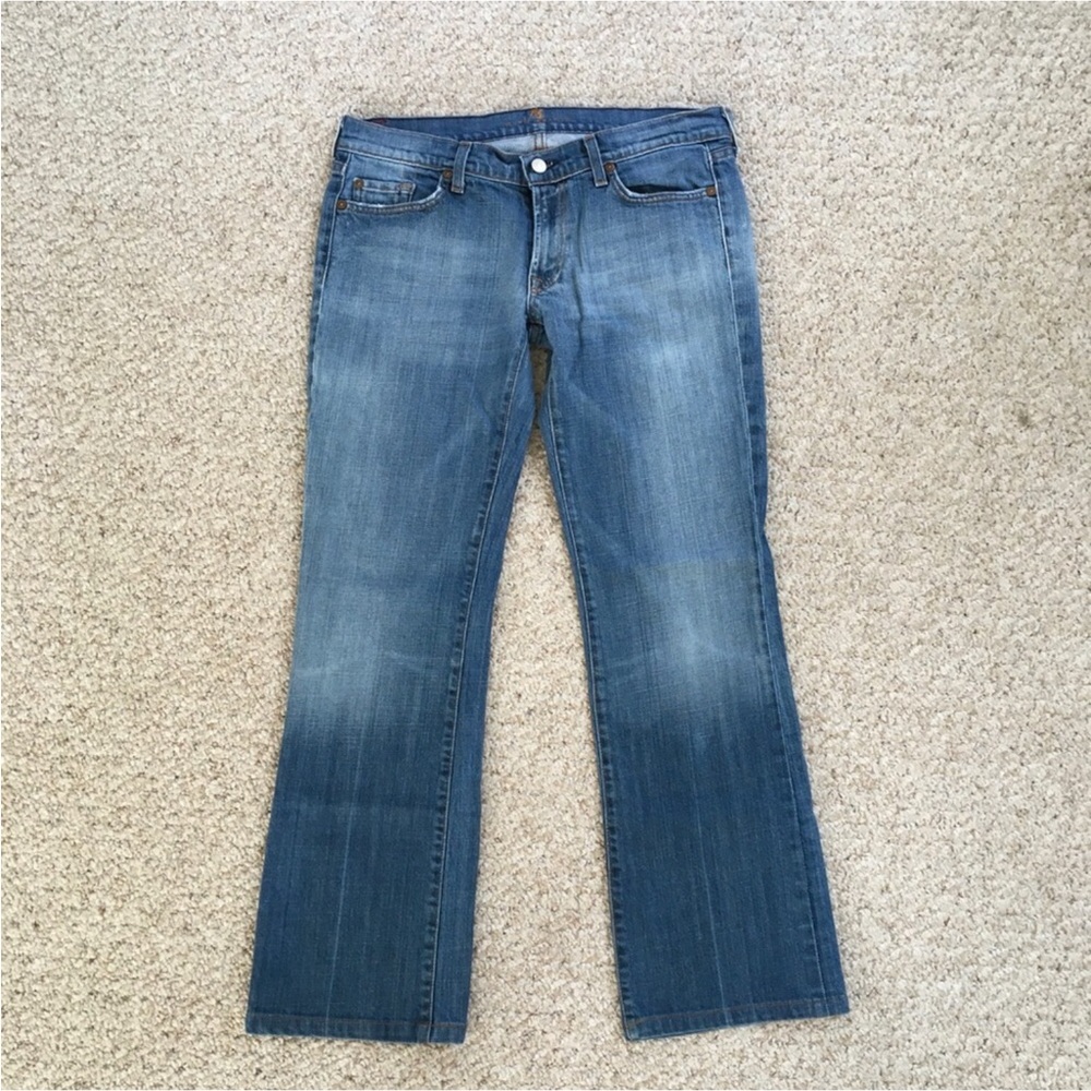 7 For All Mankind Bootcut Jeans 31 Short
